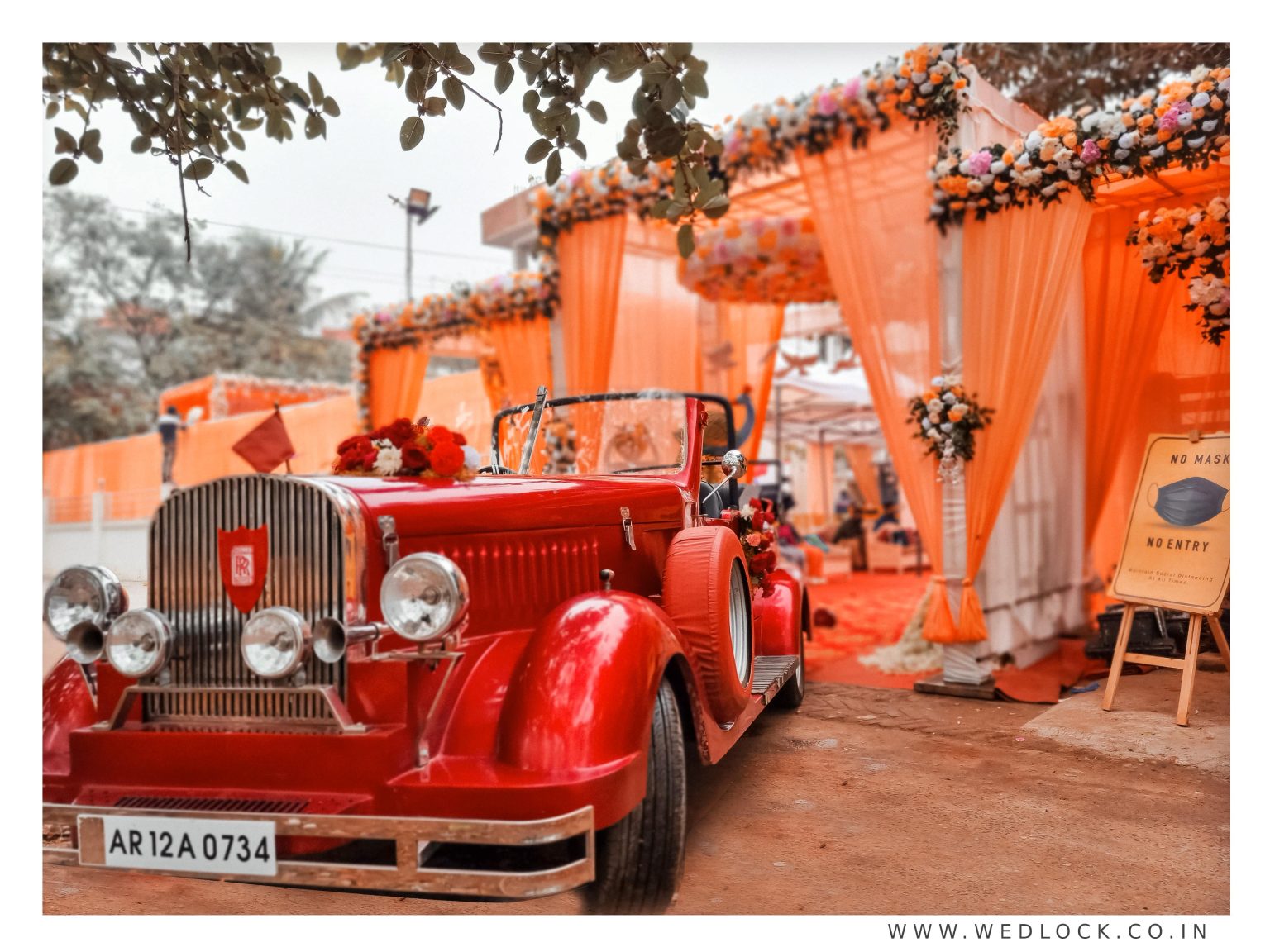 Luxurious floral stage decor for Indian wedding reception